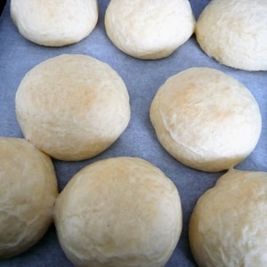 薄力粉で手作り白パン！